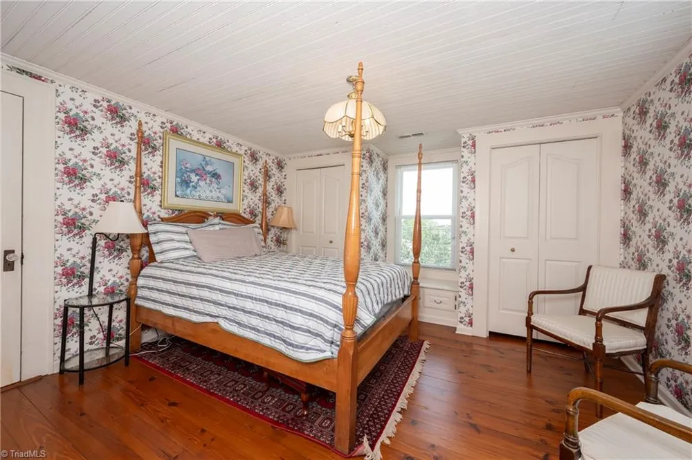 301 Virginia Drive Yadkinville, NC 27055