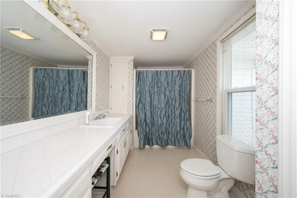301 Virginia Drive Yadkinville, NC 27055