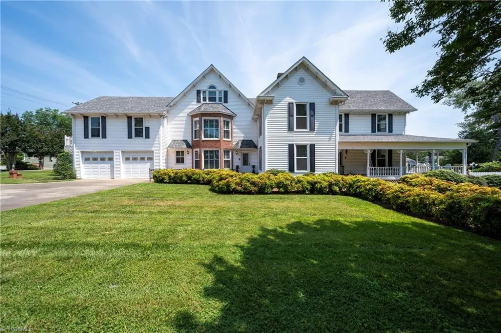 301 Virginia Drive Yadkinville, NC 27055