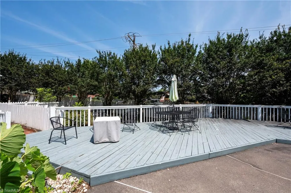 301 Virginia Drive Yadkinville, NC 27055