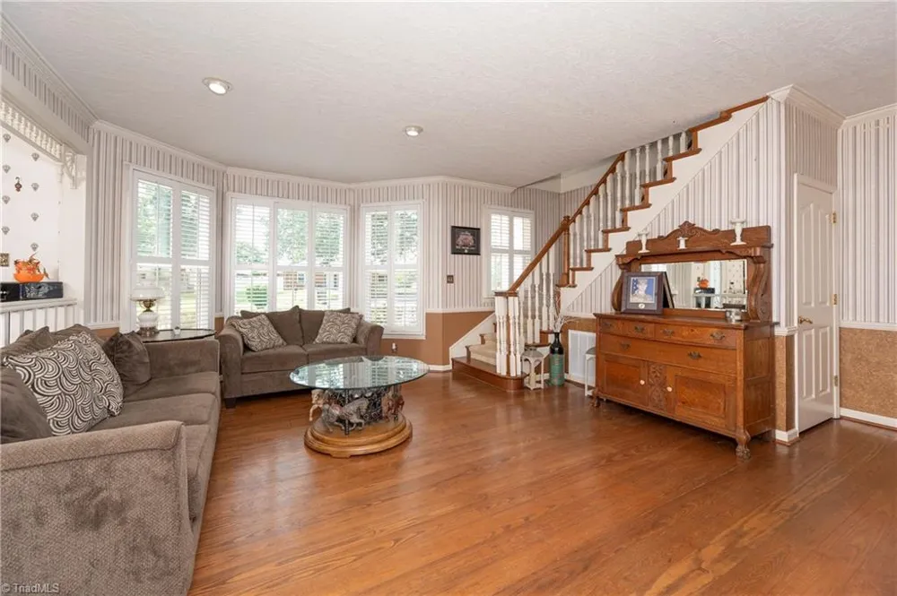 301 Virginia Drive Yadkinville, NC 27055