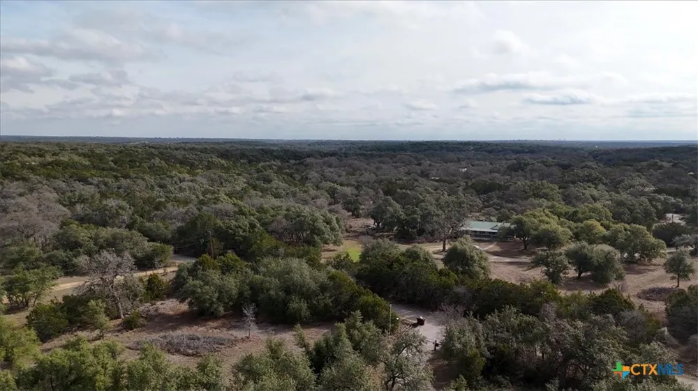 185 Trails End Road Driftwood, TX 78620