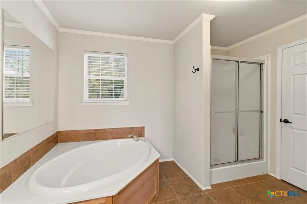 185 Trails End Road Driftwood, TX 78620