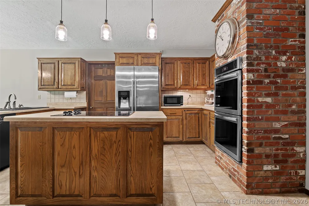 9644 EW 19 ROAD Nowata, OK 74048
