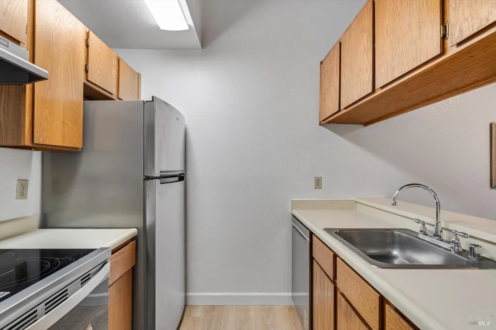 106 Courtyards E Windsor, CA 95492