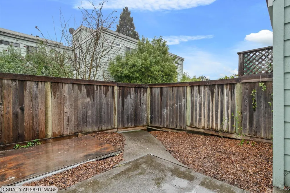 106 Courtyards E Windsor, CA 95492