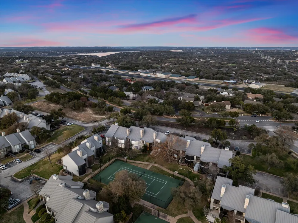 114 World Of Tennis Square #114 Lakeway, TX 78738