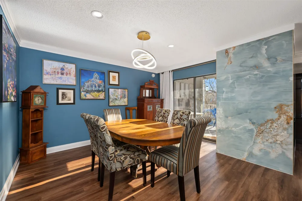114 World Of Tennis Square #114 Lakeway, TX 78738