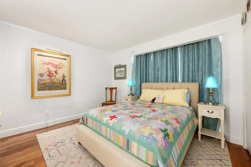 114 World Of Tennis Square #114 Lakeway, TX 78738