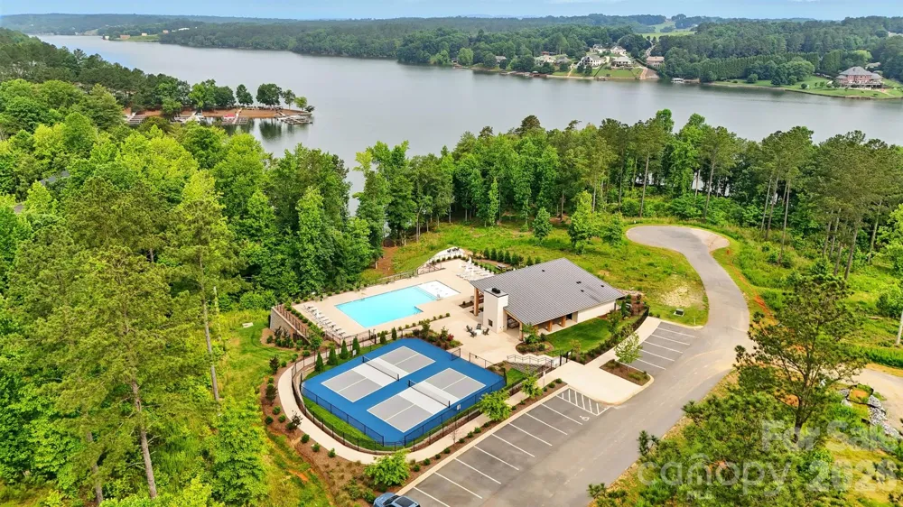 2308 Jumping Run #34 Connelly Springs, NC 28612