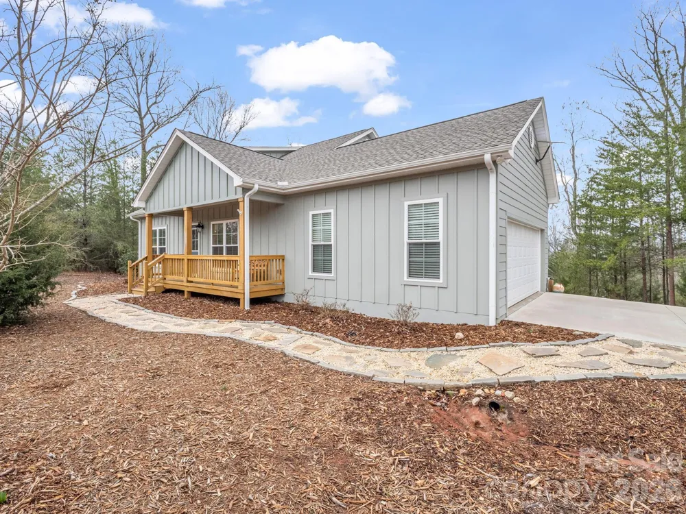 631 Mountain Parkway Mill Spring, NC 28756