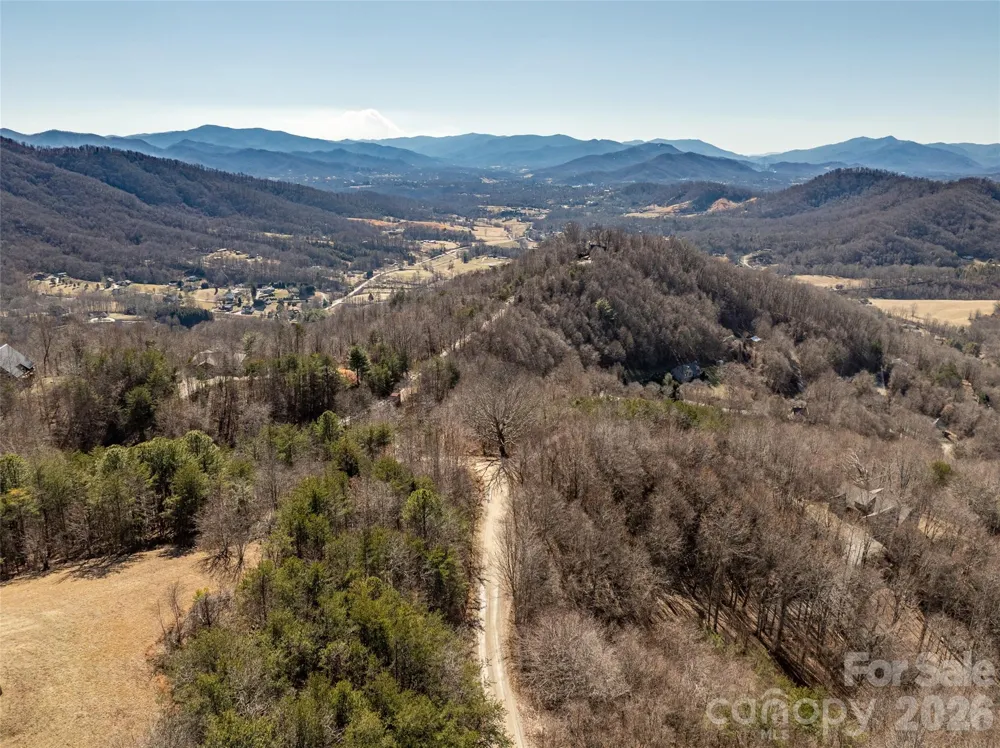 9999 Hunters Ridge Drive Canton, NC 28716