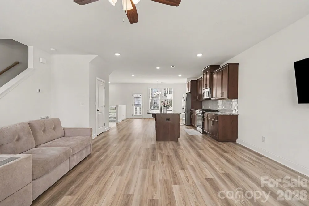 9245 DELANCEY LANE NW Concord, NC 28027