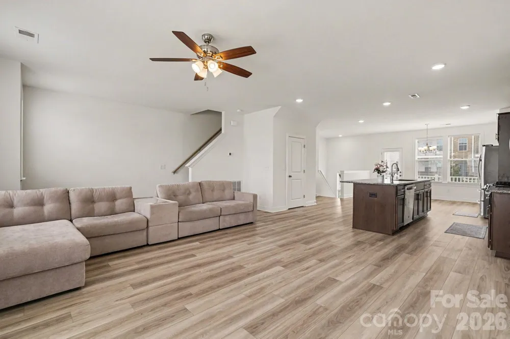 9245 DELANCEY LANE NW Concord, NC 28027