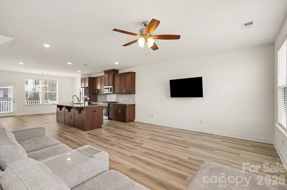 9245 DELANCEY LANE NW Concord, NC 28027