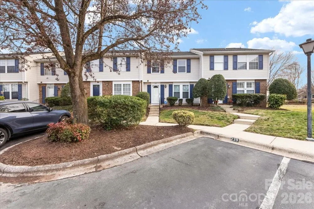 237 Water Oak Drive Pineville, NC 28134