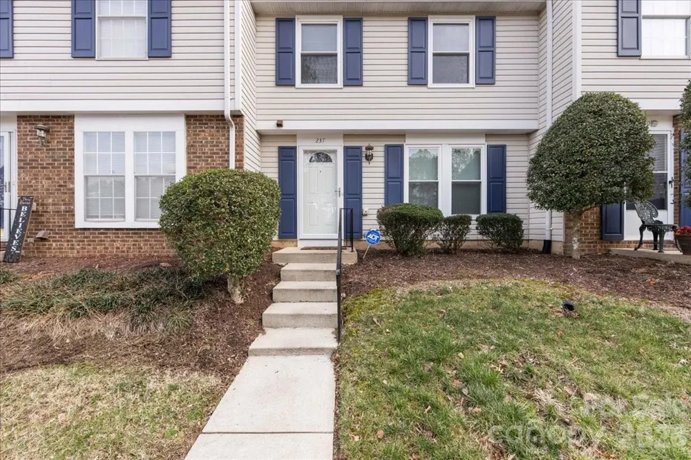 237 Water Oak Drive Pineville, NC 28134