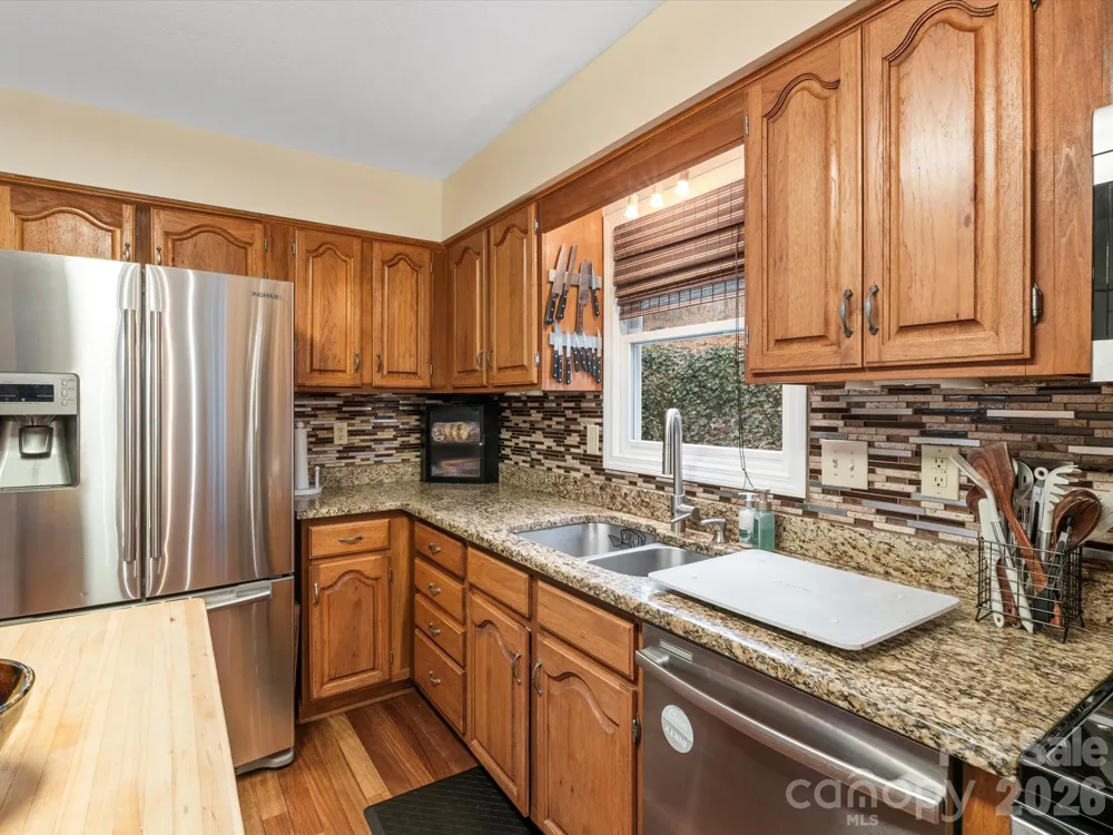 26 Morrow Drive Fairview, NC 28730