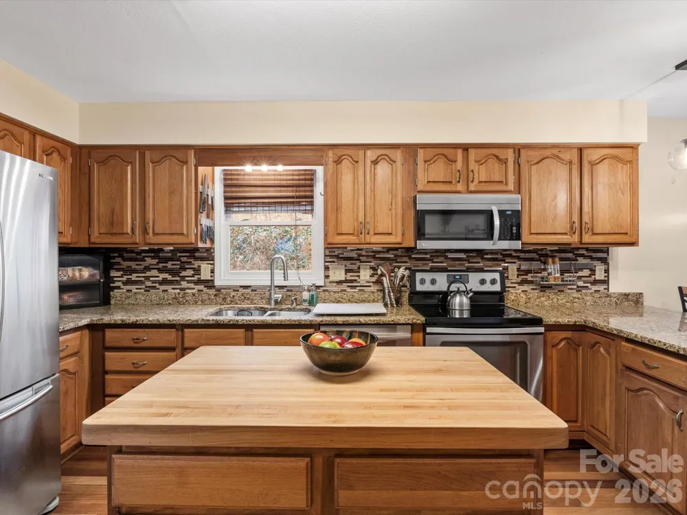 26 Morrow Drive Fairview, NC 28730