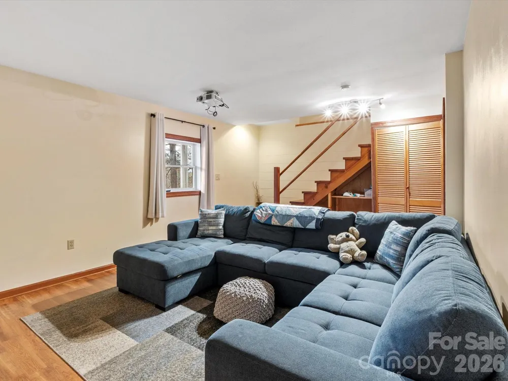 26 Morrow Drive Fairview, NC 28730