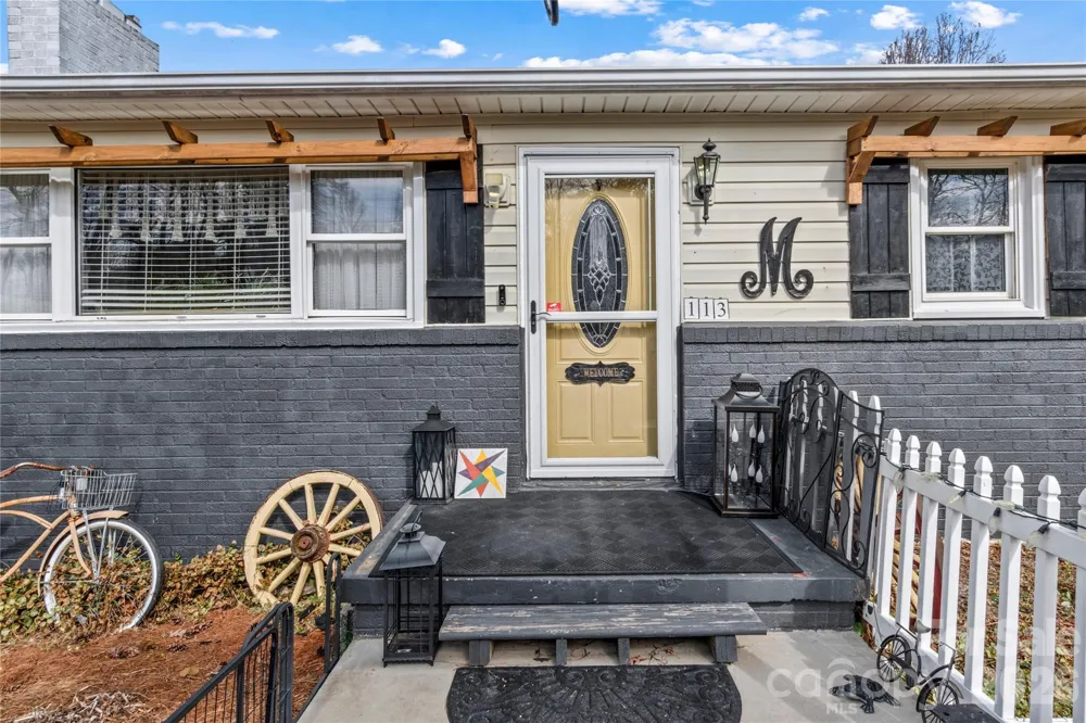 113 Hardy Street Jonesville, NC 28642