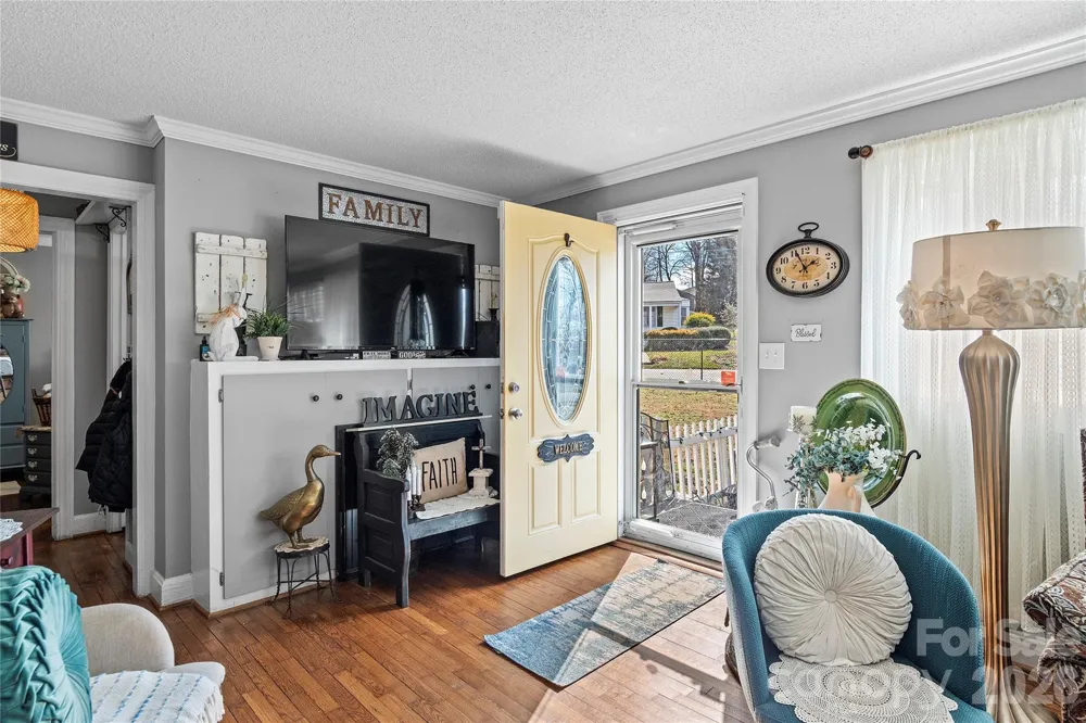 113 Hardy Street Jonesville, NC 28642
