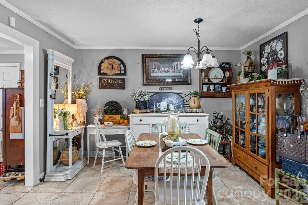 113 Hardy Street Jonesville, NC 28642