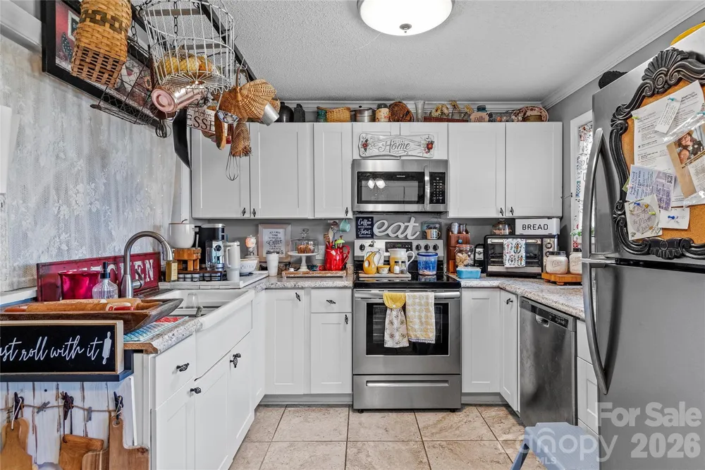 113 Hardy Street Jonesville, NC 28642