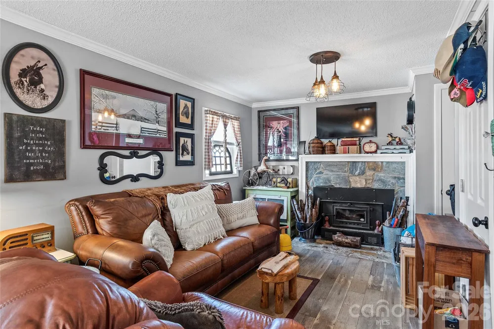 113 Hardy Street Jonesville, NC 28642