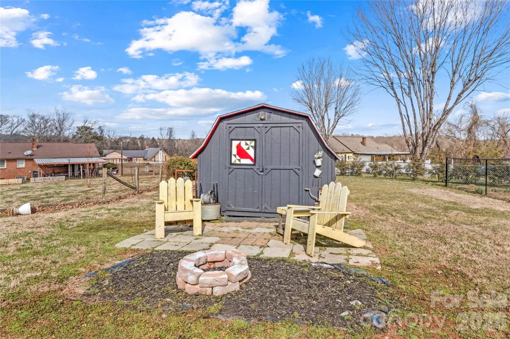113 Hardy Street Jonesville, NC 28642