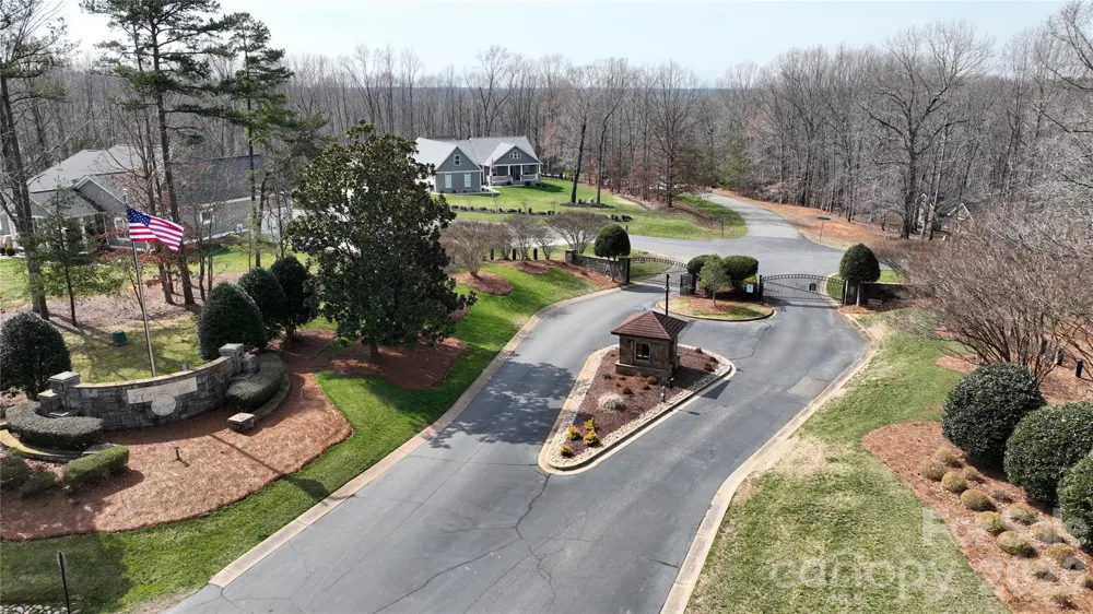 163 High Lake Drive Statesville, NC 28677