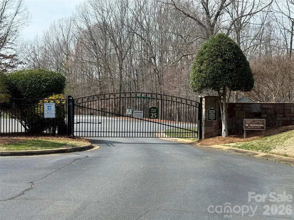 163 High Lake Drive Statesville, NC 28677