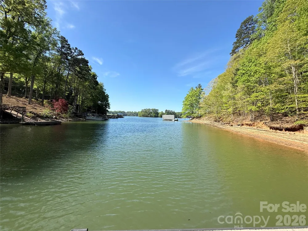 163 High Lake Drive Statesville, NC 28677