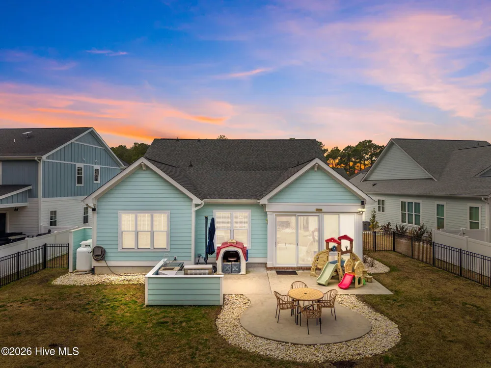 539 Moss Lake Lane Holly Ridge, NC 28445