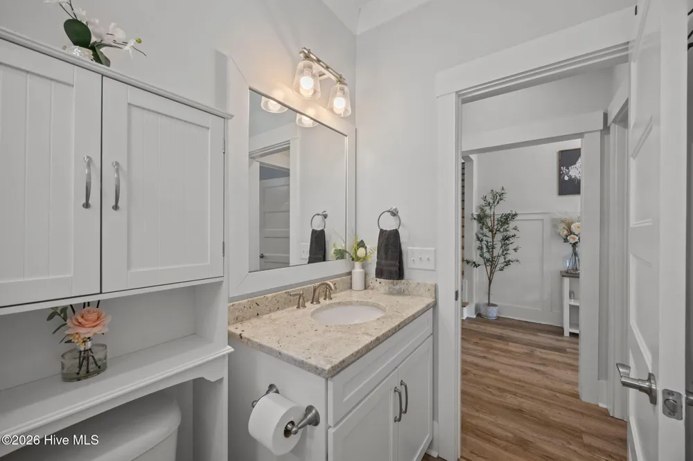 539 Moss Lake Lane Holly Ridge, NC 28445