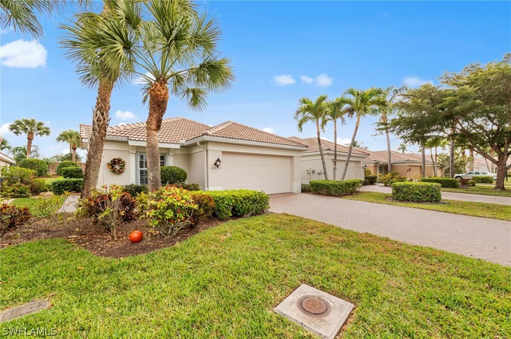 Colonial Country Club Boulevard Fort Myers, FL 33913