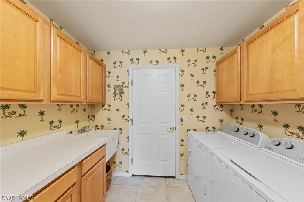 Colonial Country Club Boulevard Fort Myers, FL 33913