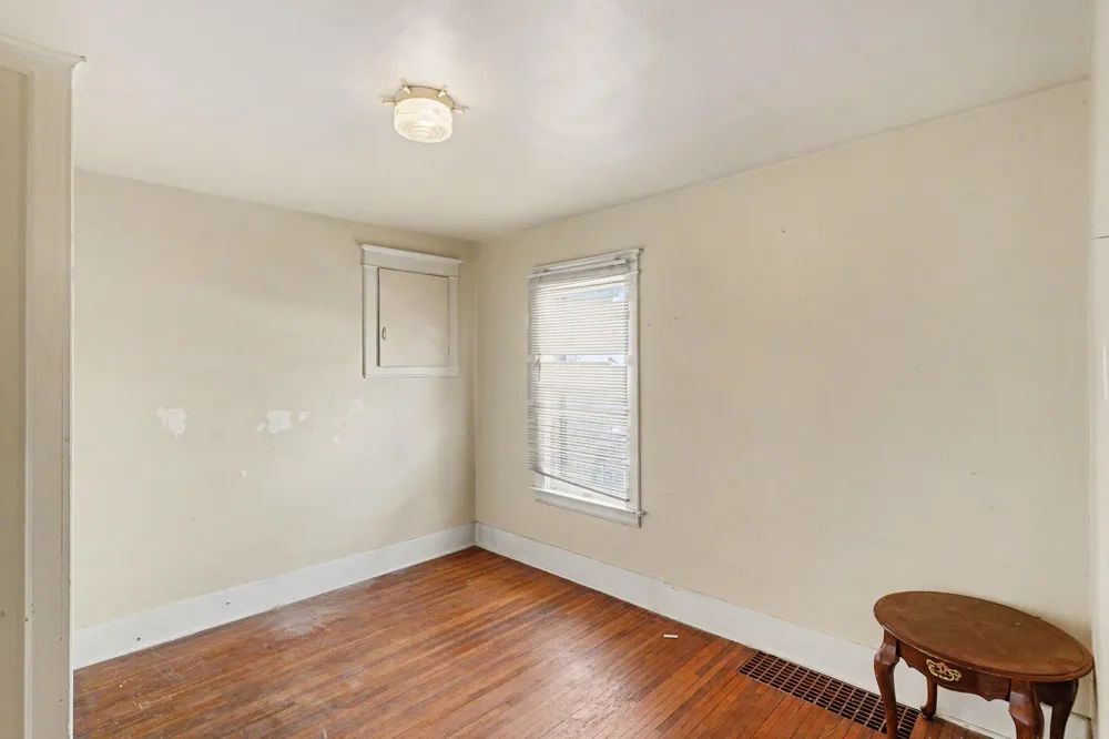 2245 Taft Street Saginaw, MI 48602