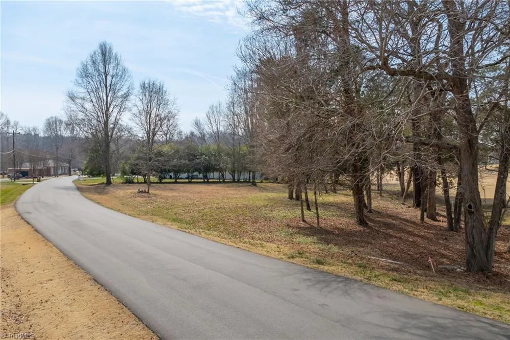 615 Burning Tree Circle High Point, NC 27265