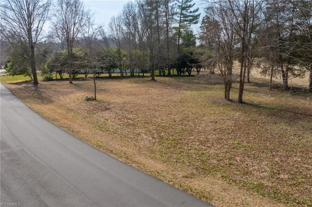 615 Burning Tree Circle High Point, NC 27265