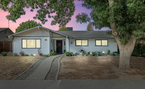 460 W Sacramento Street