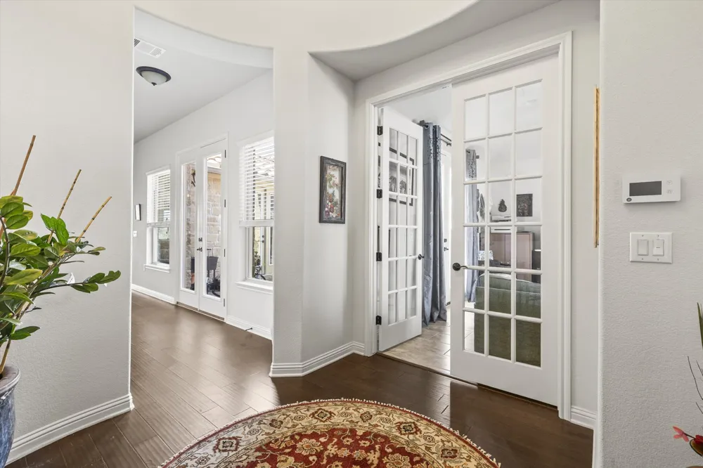416 Maialina Cove Lakeway, TX 78738