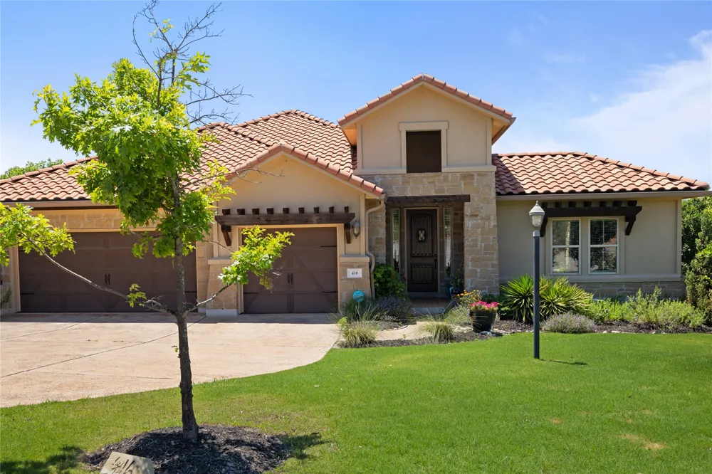 416 Maialina Cove Lakeway, TX 78738