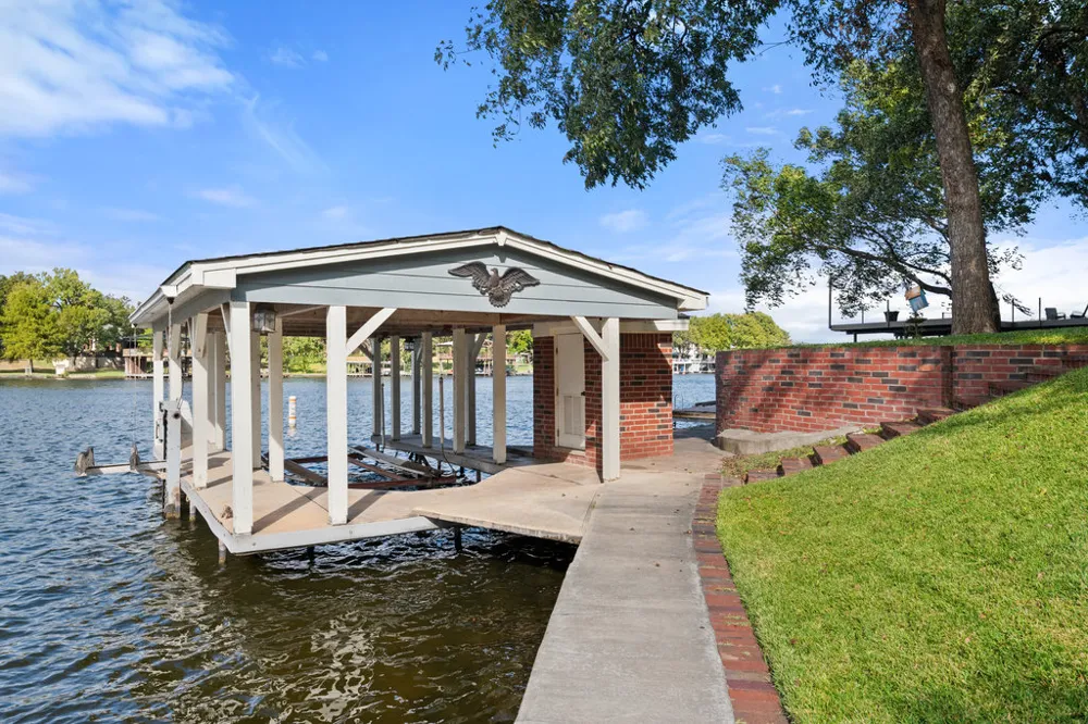 104 River Ranch Road Kingsland, TX 78639