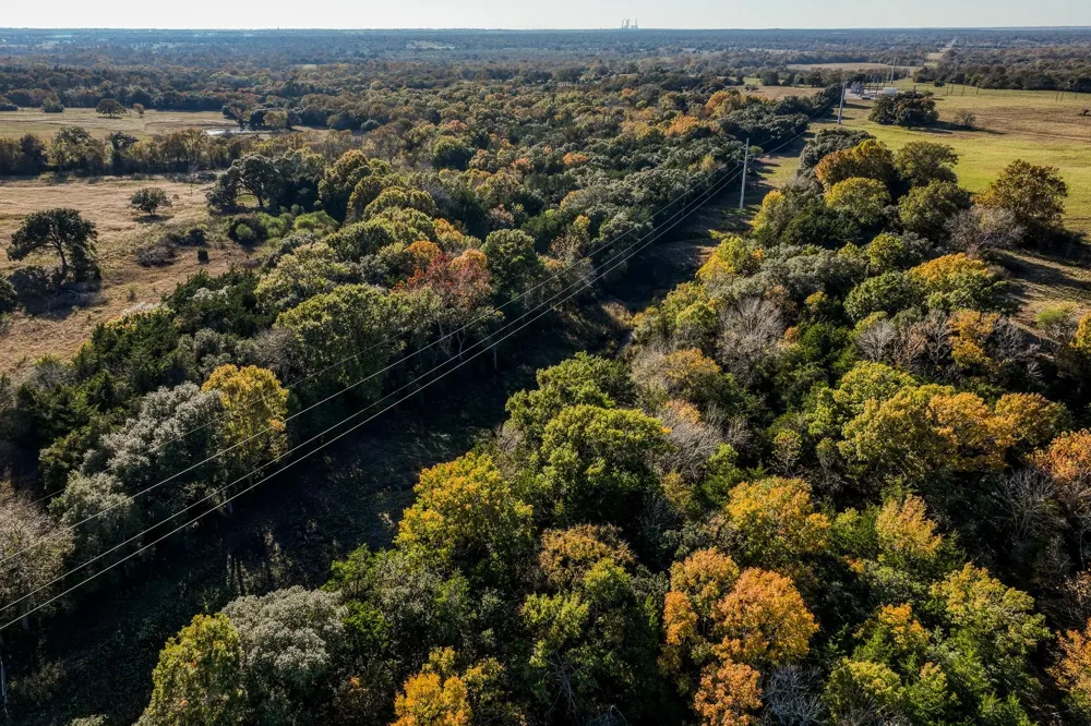 6717 Prihoda Road New Ulm, TX 78950