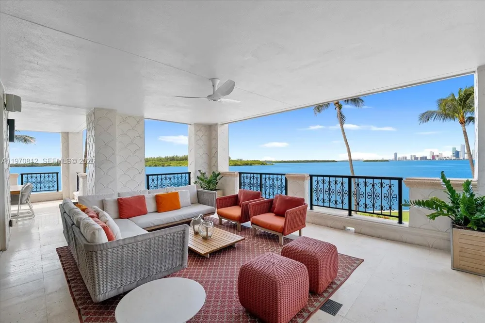 4921 Fisher Island Dr #4921 Miami Beach, FL 33109