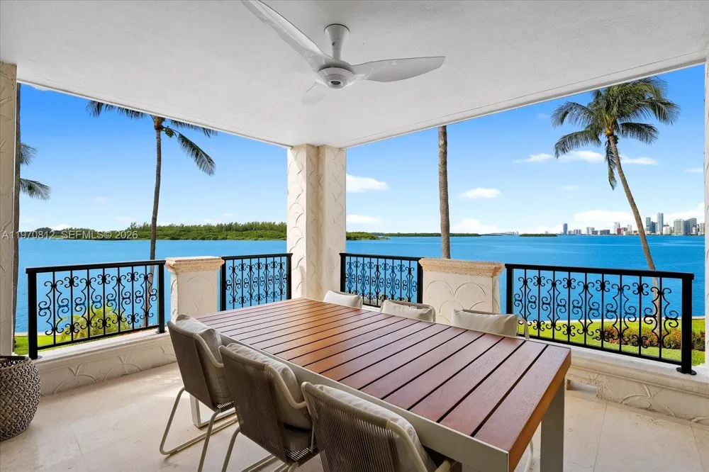 4921 Fisher Island Dr #4921 Miami Beach, FL 33109
