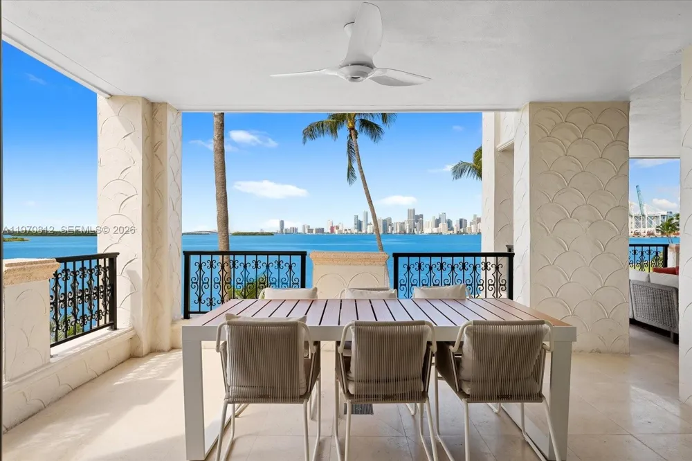 4921 Fisher Island Dr #4921 Miami Beach, FL 33109