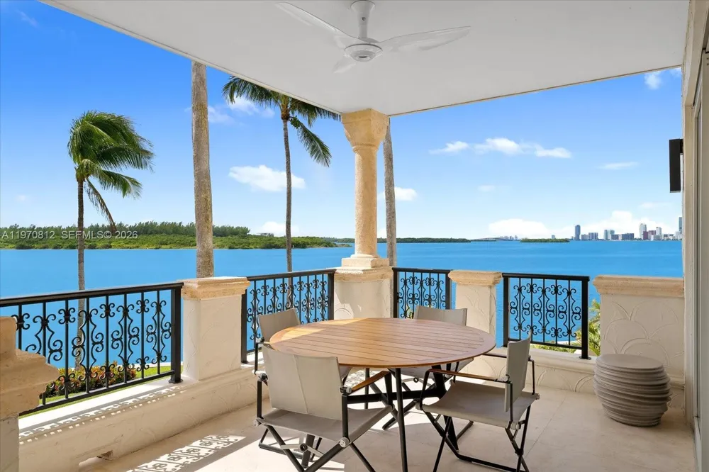 4921 Fisher Island Dr #4921 Miami Beach, FL 33109