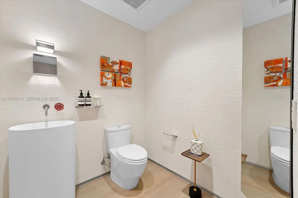 4921 Fisher Island Dr #4921 Miami Beach, FL 33109